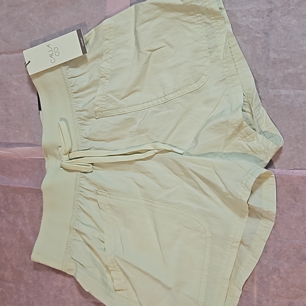 CALIA Women's Crinkle Patch Pocket 4” Shorts: MID RISE: SAGE DUNE: NWT: SIZE S